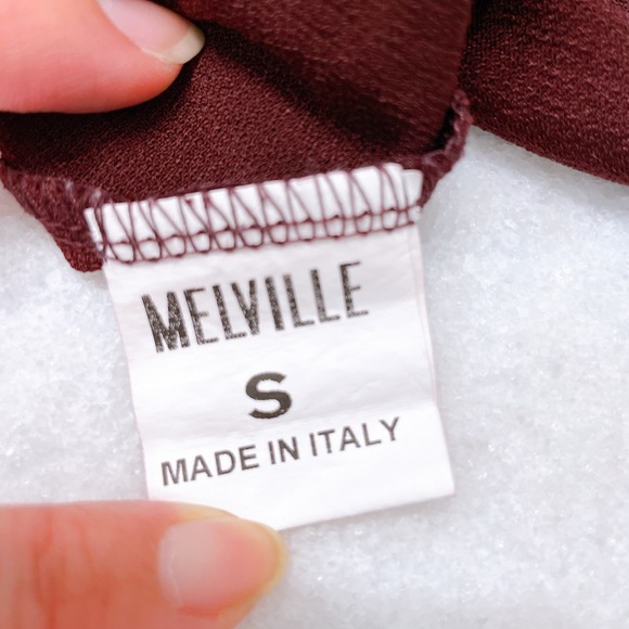 Brandy Melville Maroon Deep V Tank - Picture 4 of 6